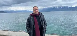 “Ανυπακοή” ένα βιβλίο που  μας βάζει απέναντι σε σκληρές και αμείλικτες αλήθειες -βιβλιοκριτική- γράφει ο Χρήστος Ράμμος