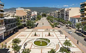 Άννα Νικολάου – Πολ. Μηχανικός: Σχόλια και ερωτήματα για τη διαχείριση του έργου της πλατείας Ελάτειας