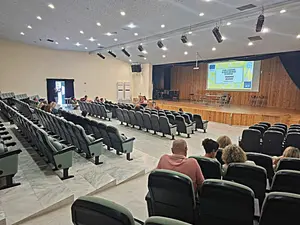 Επιτυχημένη επιμορφωτική εκδήλωση για τα προγράμματα Erasmus+ στη Ροδόπη