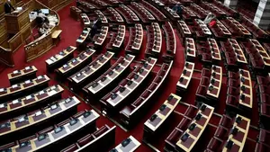 Σχέδιο για νέες εκλογικές περιφέρειες και μείωση βουλευτών