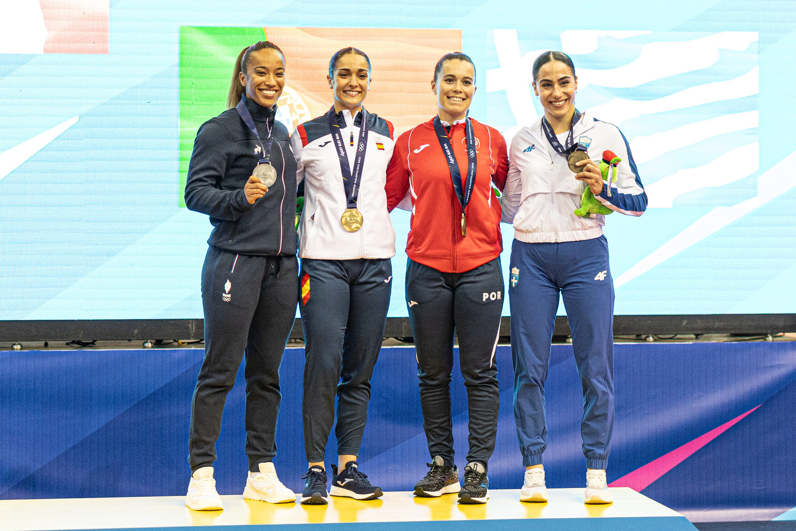 ΤΖΩΡΤΖΙΝΑ ΞΕΝΟΥ