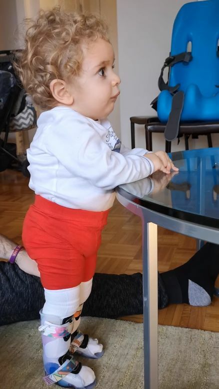 παγαγιωτης ραφαηλ στεκεται βιντεο