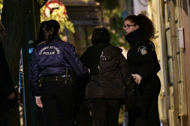 συλληψη γυναικων καταληψη κουκακι