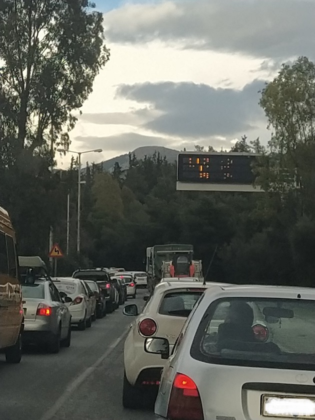 κατεχακη τροχαίο μποτιλιαρισμα