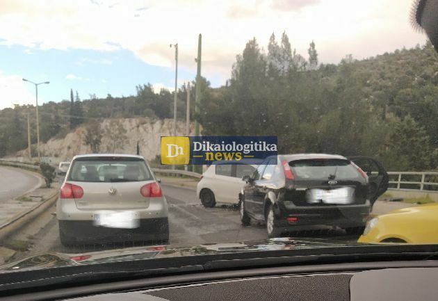 κατεχακη τροχαίο μποτιλιαρισμα