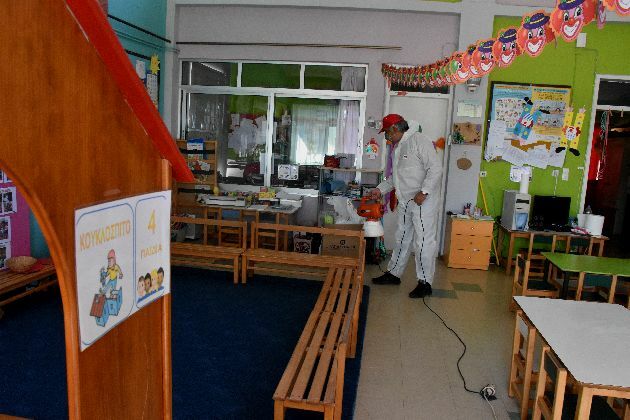 κλειστά σχολεια ΚΥΑ