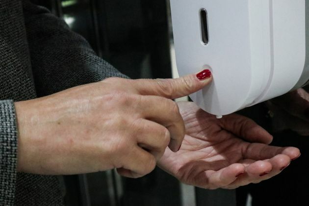 κορονοϊός αντισηπτικά τιμές