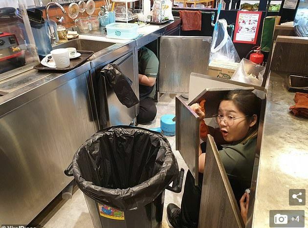 μακελειο ταϊλανδη εμπορικό φωτογραφιες