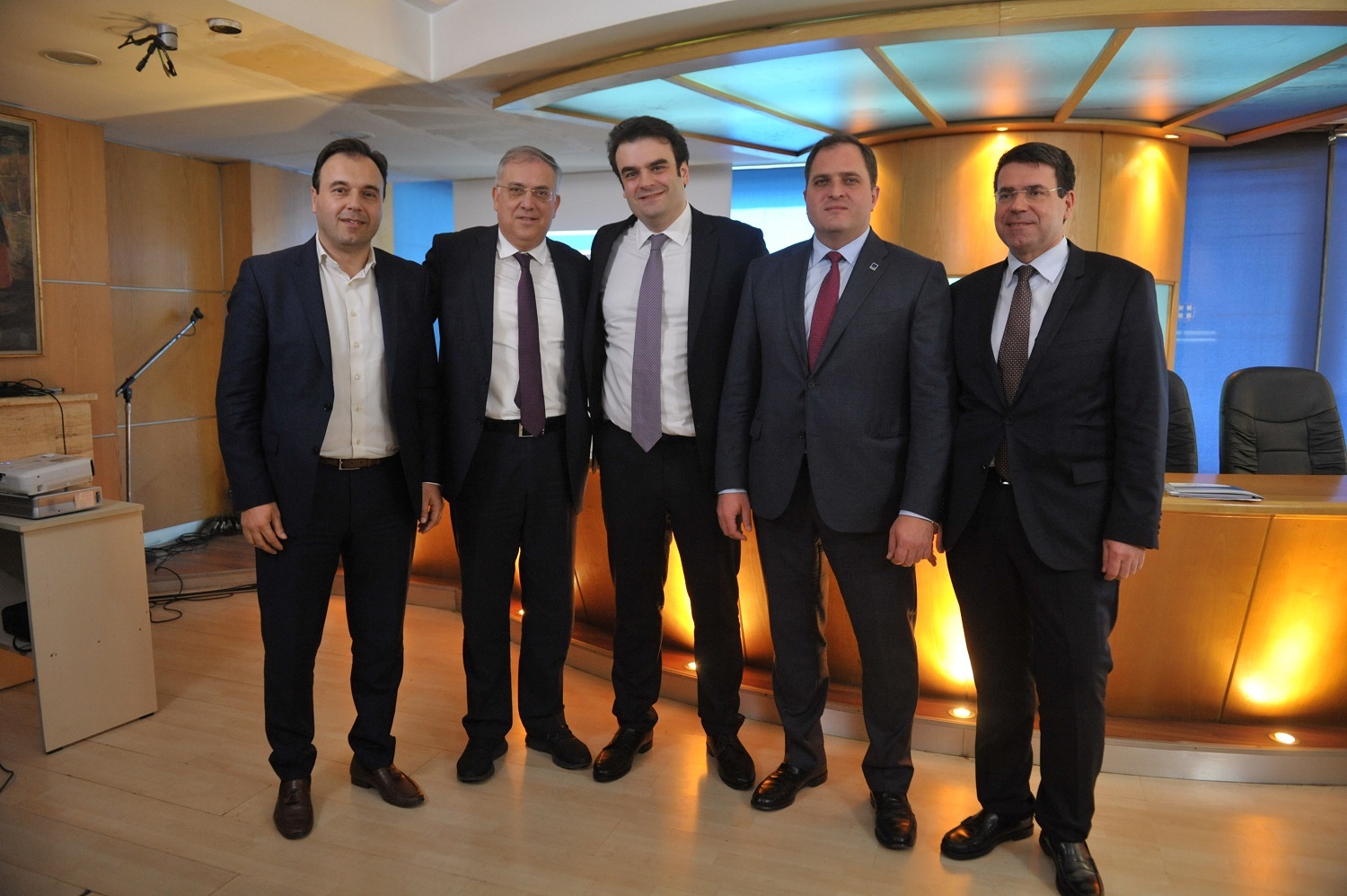 ΤΕΤΡΑΓΩΝΙΚΑ