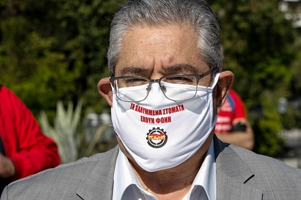 Ο Δ. Κουτσούμπας στην πορεία του ΠΑΜΕ για την Πρωτομαγιά