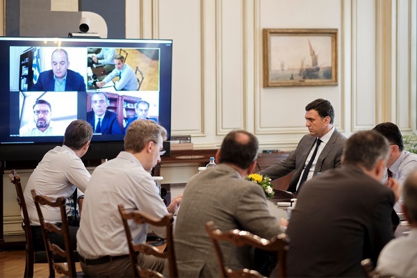 Σύσκεψη για το άνοιγμα του τουρισμού