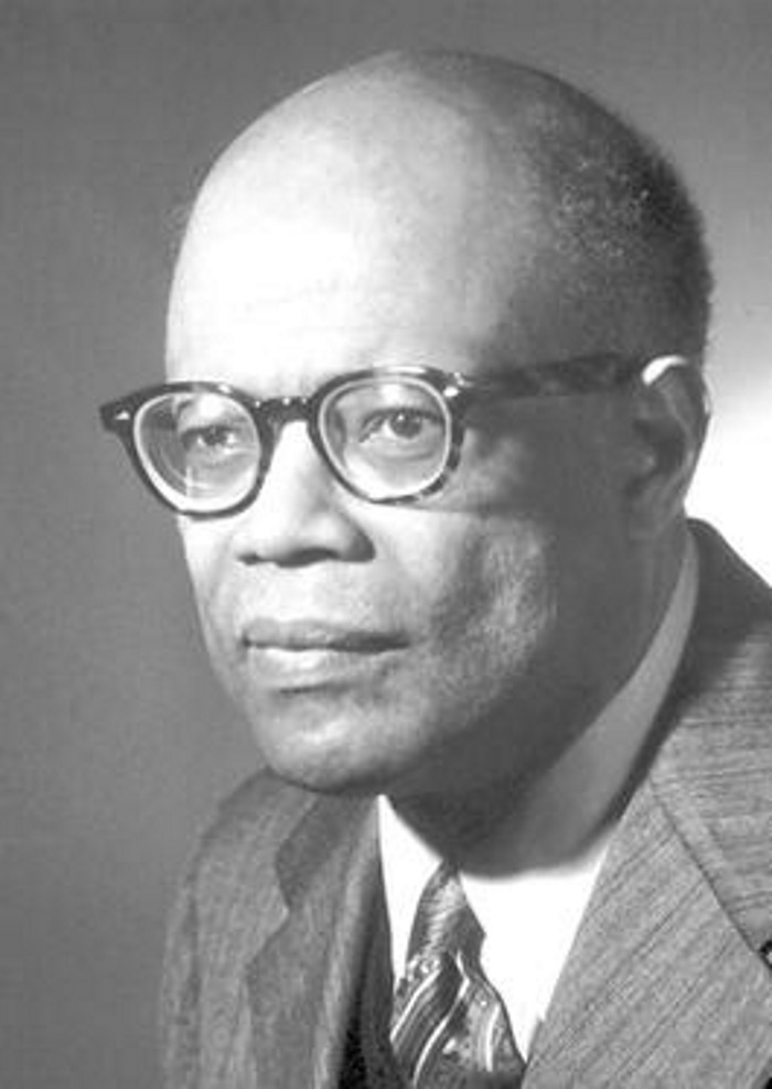 Arthur Lewis Nobel photo