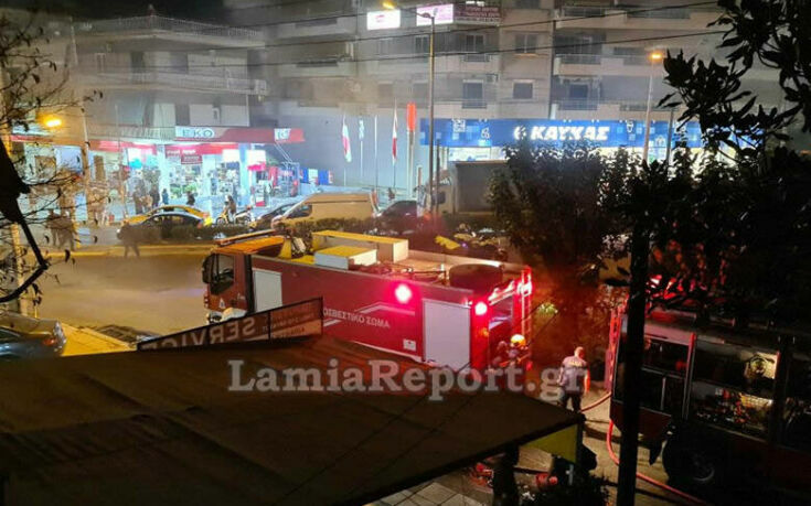 ΦΩΤΙΑ ΠΑΛΑΙΟ ΦΑΛΗΡΟ