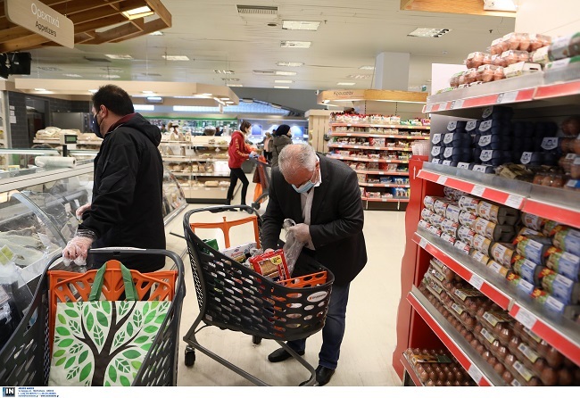 Ανοιχτά για περισσότερη ώρα τα σούπερ μάρκετ τις Κυριακές