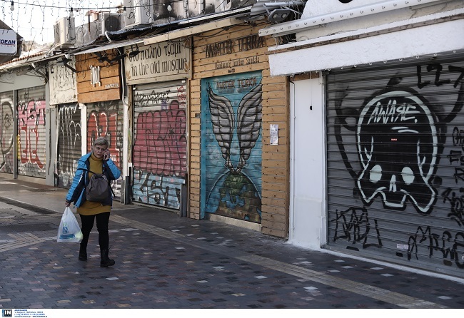 Παράταση για το lockdown, πώς θα γίνουν τα φετινά Χριστούγεννα