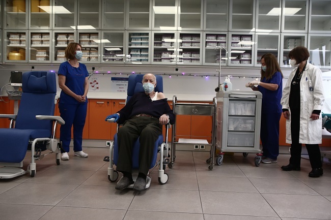 Τι ισχύει με τα εμβόλια και τη νοτιοαφρικανική μετάλλαξη του κορονοϊού