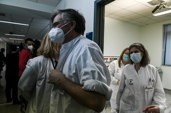 Εμβολιάστηκε ο Τσιόδρας