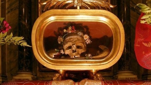 Αγιος Βαλεντινος: Η κάρα του προστάτη των ερωτευμένων