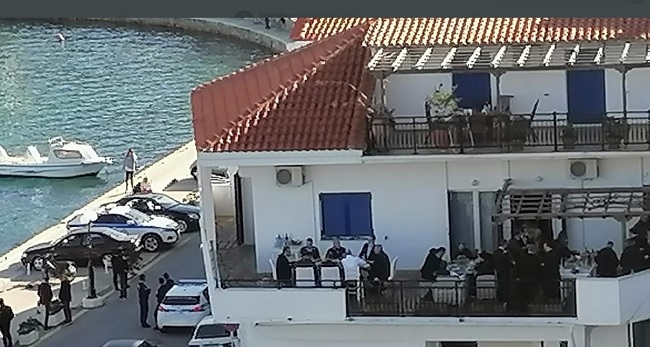 Μητσοτάκης στην Ικαρία, κορονοπάρτι καταγγέλλουν ΣΥΡΙΖΑ ΚΙΝΑΛ