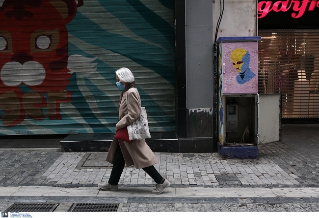 Η Αθήνα «βράζει» με πάνω από 1000 μολύνσεις