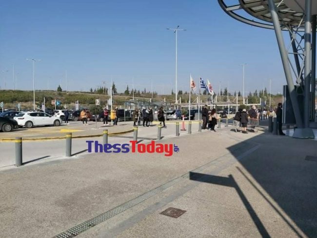 Ουρές στα σούπερ μάρκετ