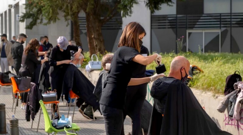 kommotes kommotries thessaloniki pasxa astegoi koronoios 7