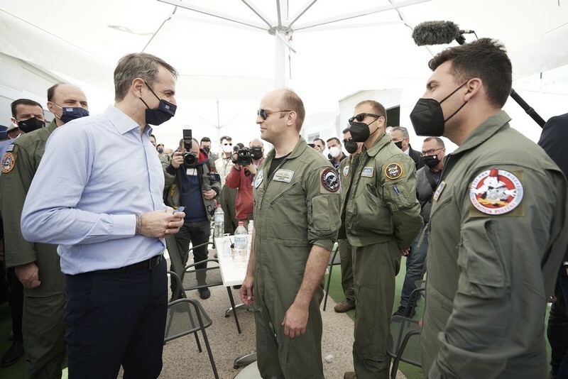 mitsotakis andravida askisi inioxos polemiki aeroporia 1