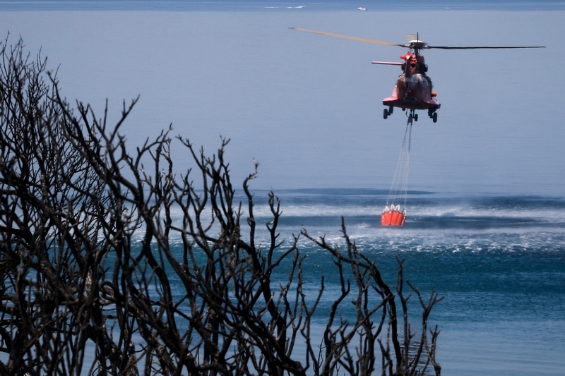 fwtia pirkagia sxinos korinthia megara attiki pirosvesi elikoptero eurokinissi