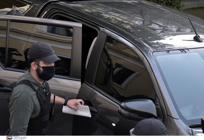 eglima glika nera pilotos karolain apologia profilakisi intime 1