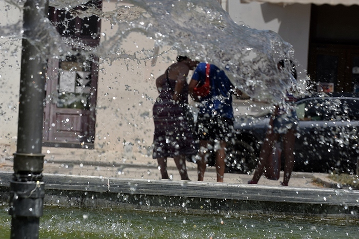 kairos kausonas zesti polites sintrivani argolida eurokinissi