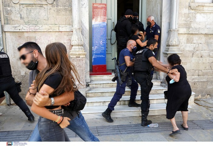 dolofonia eglima mesara dikastiko megaro eisaggeleas irakleio kriti intime 5