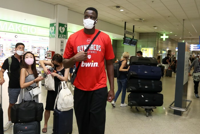 fal olympiacos basket afiksi eurokinissi 1