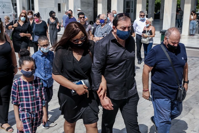 vlaxos anestis kideia eurokinissi 13