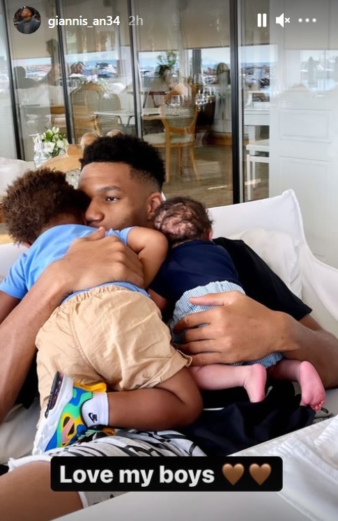 Ο Γιάννης Αντετοκούνμπο απέκτησε τον δεύτερο γιο του και μας τον συστήνει