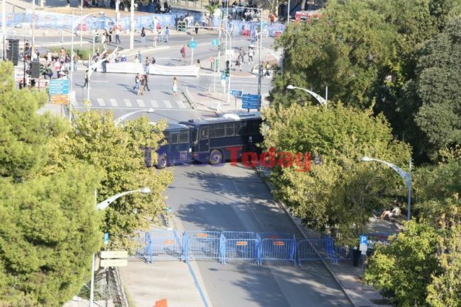 sigkentrosi thessaloniki antiemvoliastes