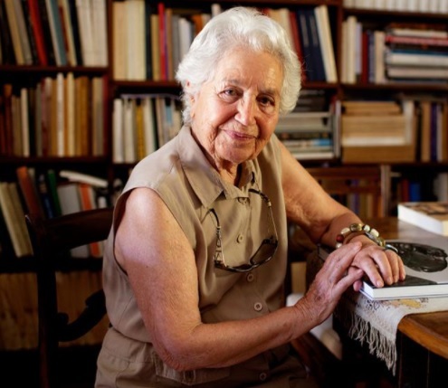 Πέθανε η αρχαιολόγος Έβη Τουλούπα