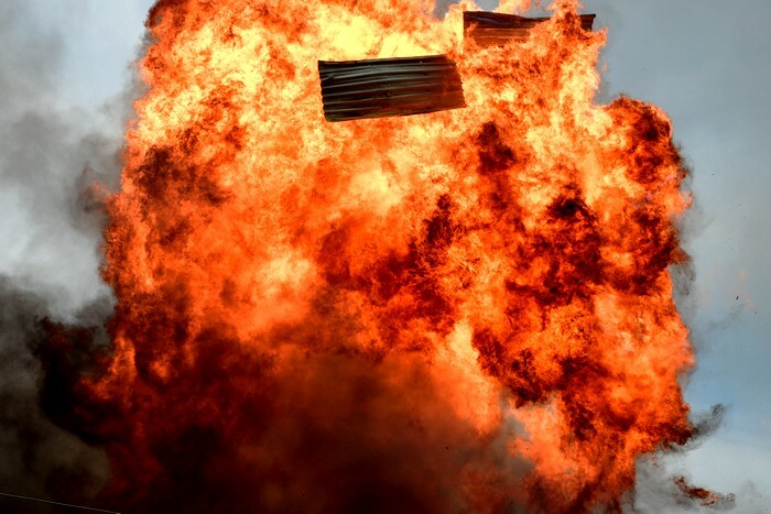 fwtia pirkagia kapandriti afidnes ergostasio ekriksi eurokinissi 3