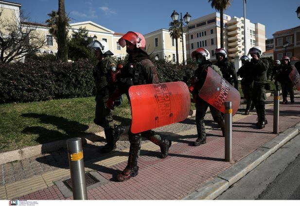 ΠΡΟΠΥΛΑΙΑ 1