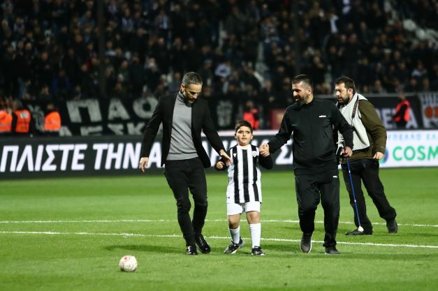 ΛΕΑΝΔΡΟΣ ΜΕΣΑ 