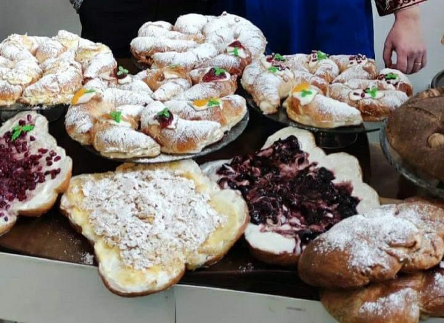 D8E81FF4 AA79 4E20 8639 C51F205A563C