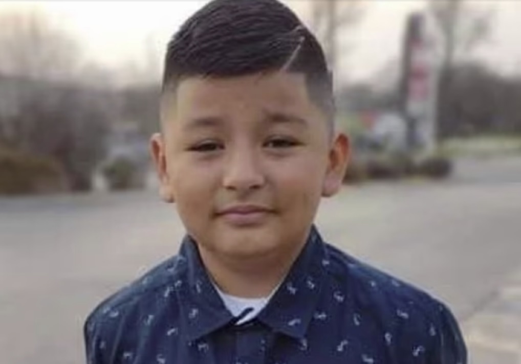 Μακελειό στο Τέξας: Θρήνος για τα παιδάκια που δολοφονήθηκαν εν ψυχρώ στο σχολείο