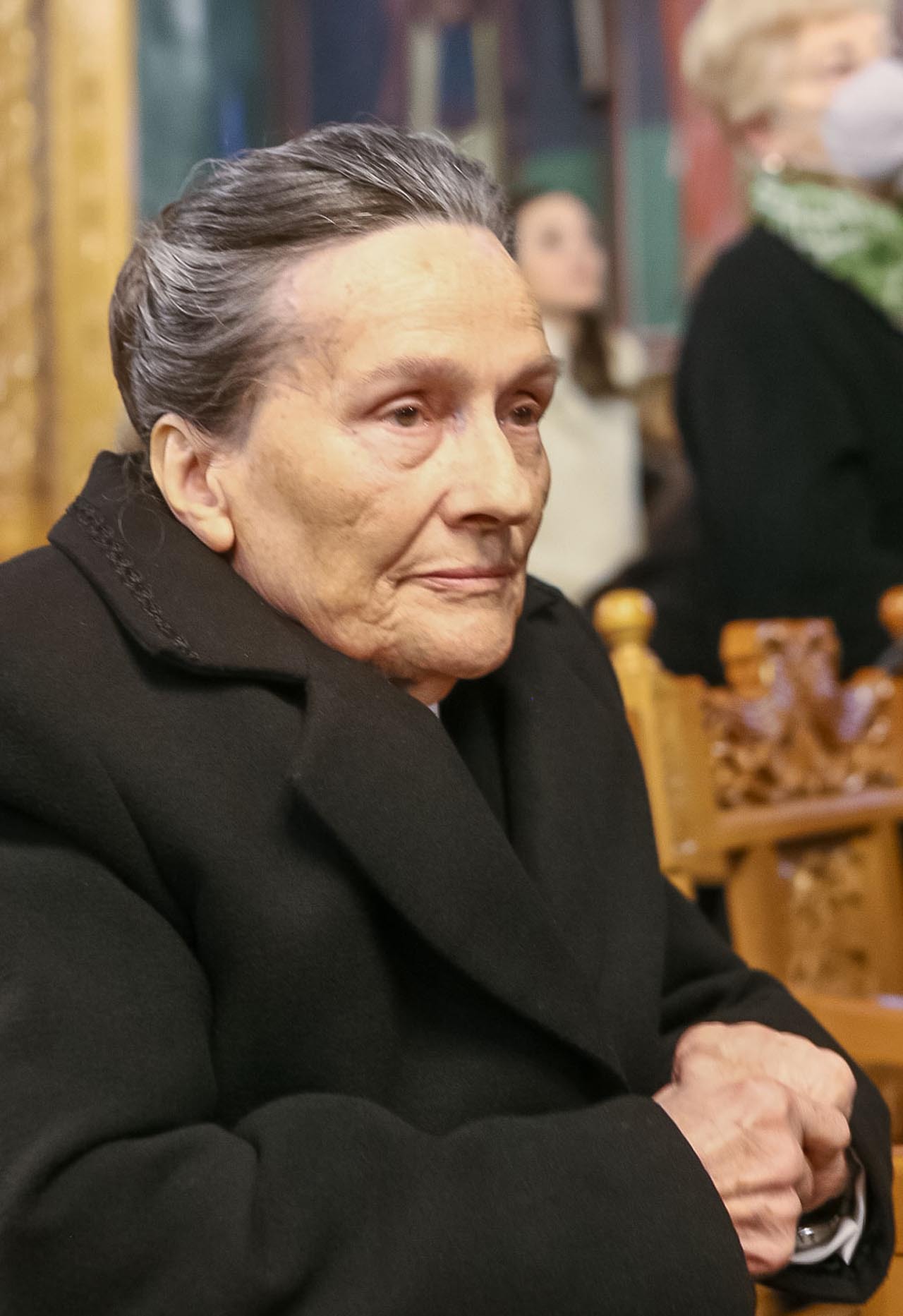 Η ΜΑΝΑ ΜΕ ΤΙΣ 55Ο ΚΟΡΕΣ