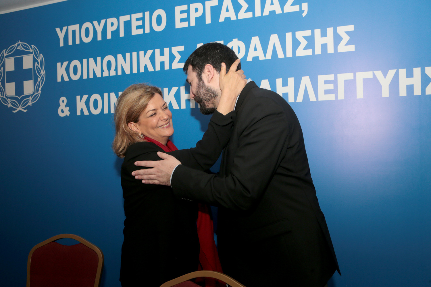 ERGASIAS ANASXHMATIKOS 3