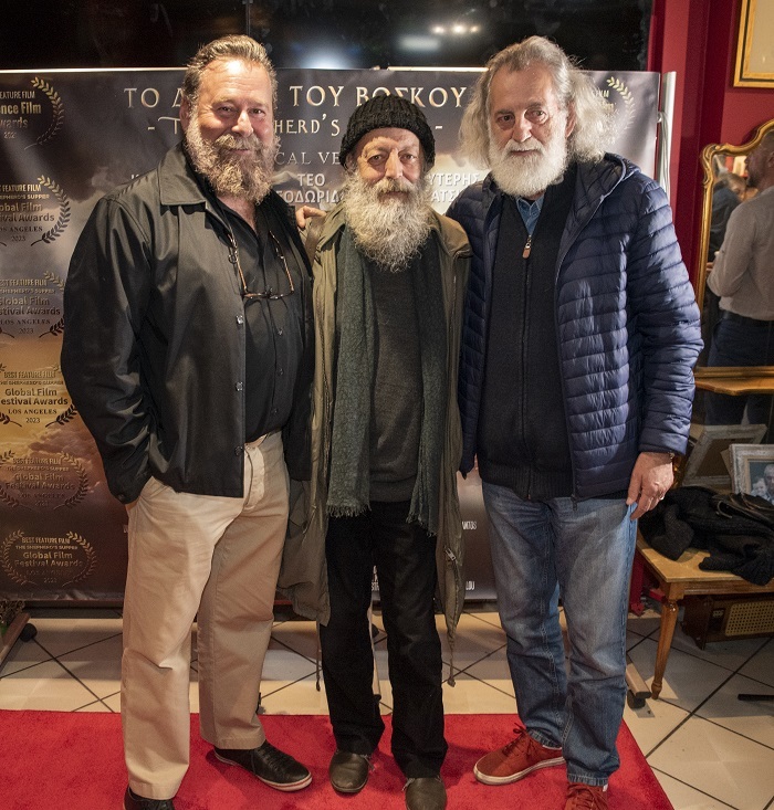 K.SAVVIDAKIS L.TSATSIS M.AERAKISphoto by YANNIS PARASIRIS 3