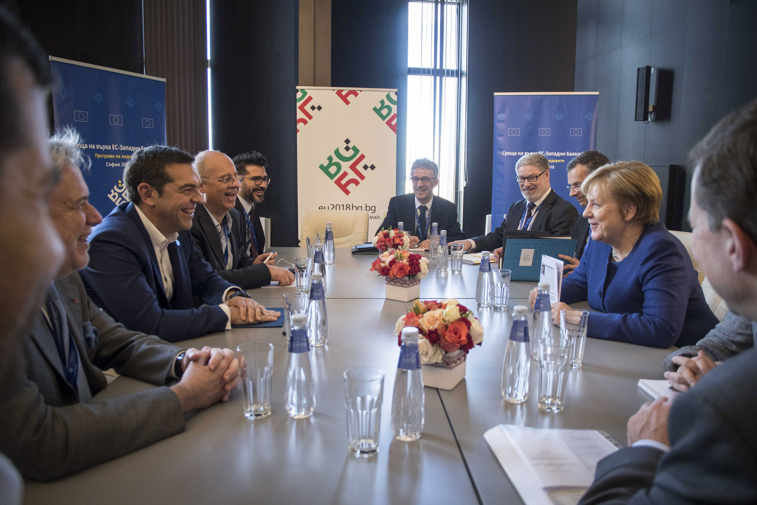 TSIPRAS STROGGYLO TRAPEZI SOFIA 2018.jpg