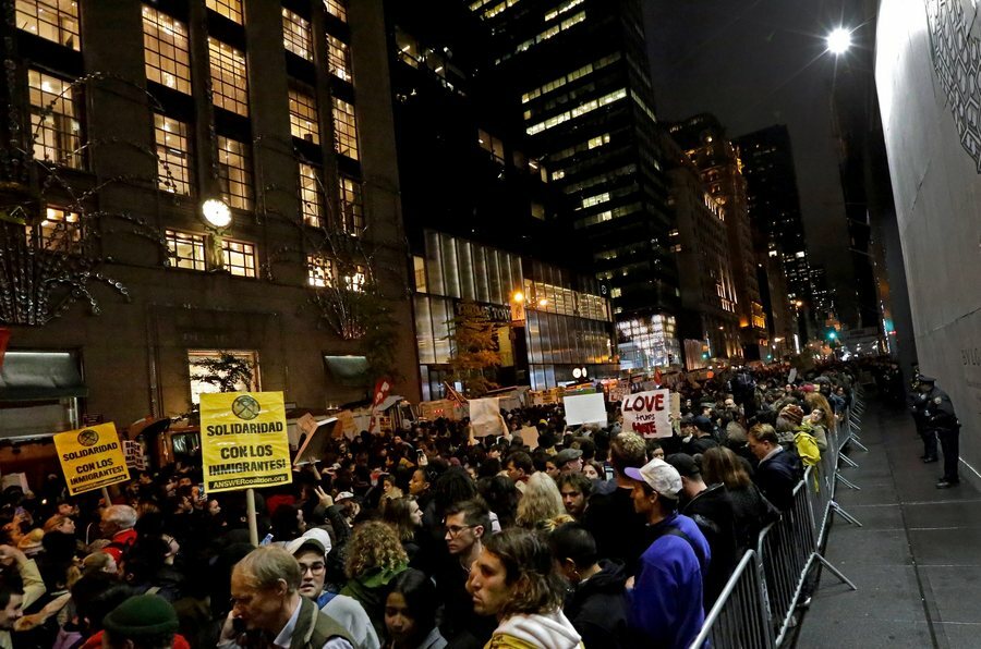 ΤΡΑΜΠ ΛΟΣ ΑΝΤΖΕΛΕΣ