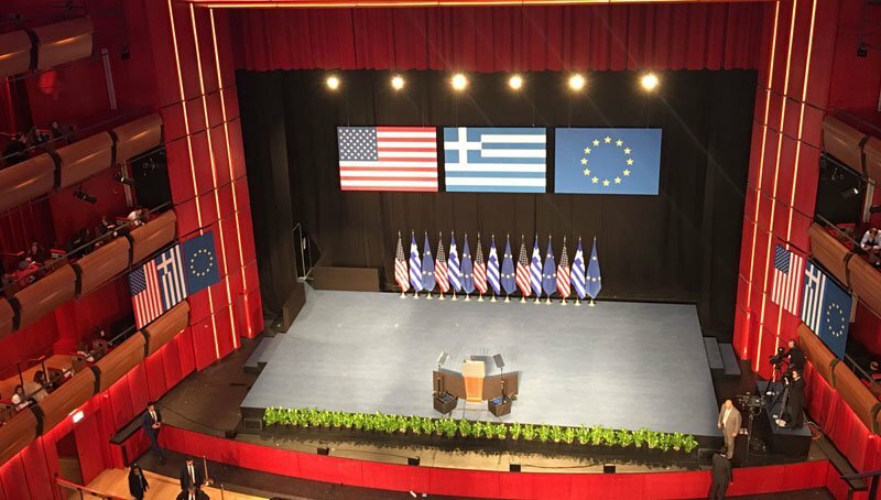 ΣΤΑΥΡΟΣ ΝΙΑΡΧΟΣ ΟΜΠΑΜΑ