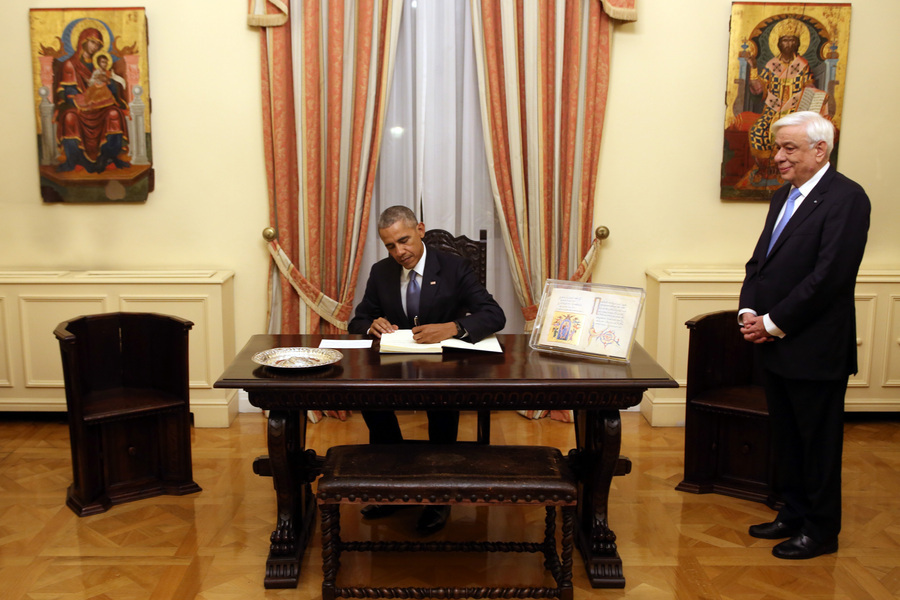 ΟΜΠΑΜΑ ΔΕΙΠΝΟ