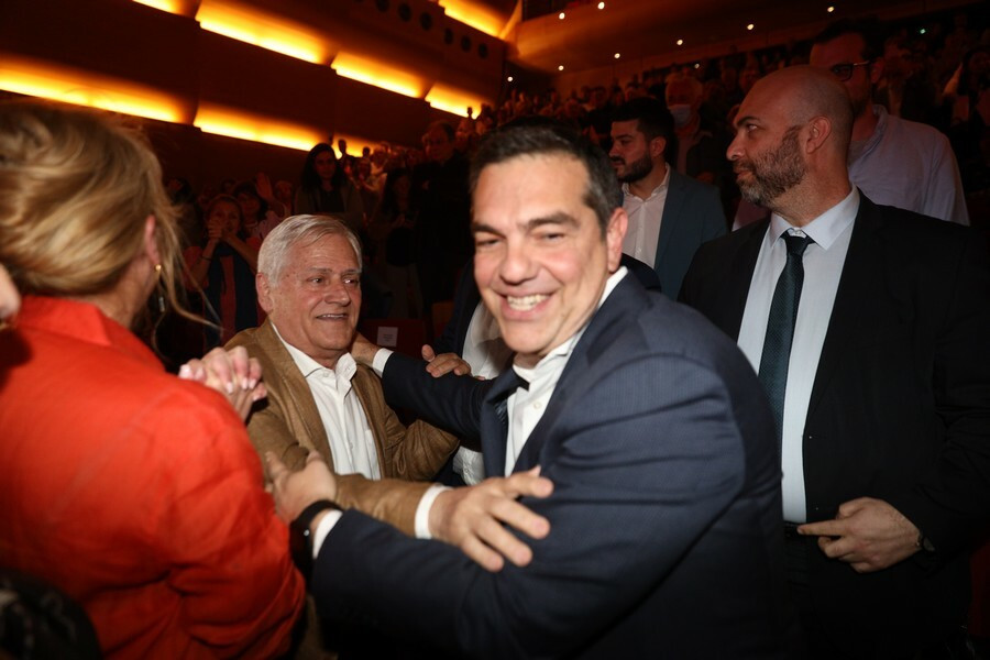tsipras_europsifodeltio_syriza4_ece27.jpg