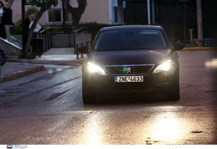 floros inside 2 f0416